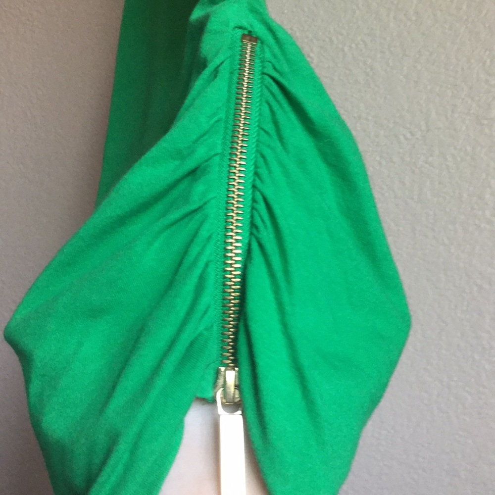 Dress - Picture 2 of 5